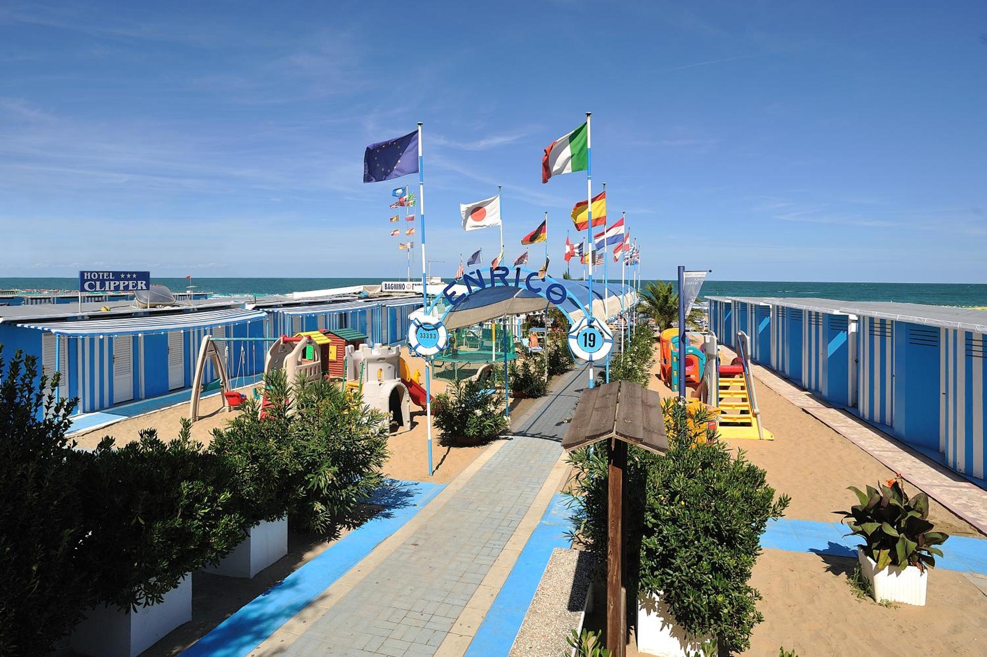 Clipper Hotel Pesaro Exterior photo